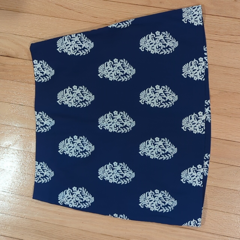 Vineyard vines cotton mini skirt size2